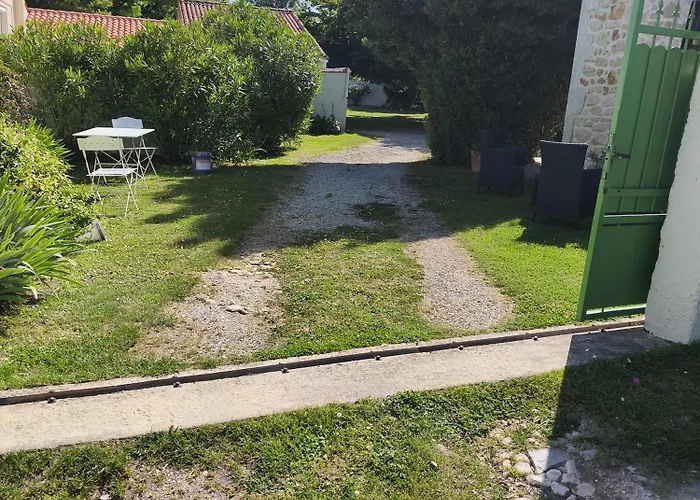 Chez Cathy Et Jean Loup Pensión